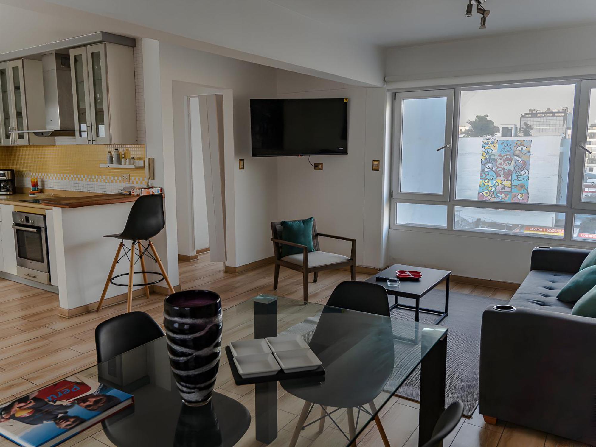 Apartamento Acogedor 2br Miraflores - Tovar Lima